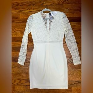 Windsor white lace dress size small new with tags